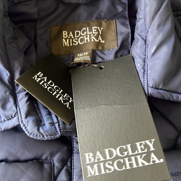 BADGLEY MISCHKA Quilted Shacket In Navy NWT Size XS/TP - Picture 7 of 8